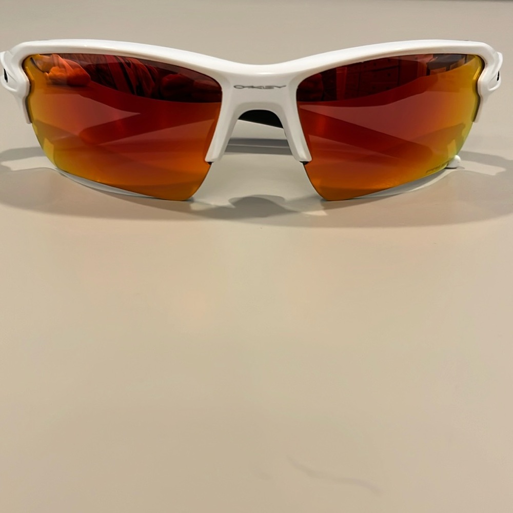 Men’s Oakley Sunglasses.